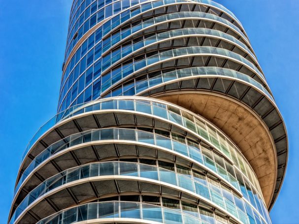 맹장염의 시간에 따른 주요 증상?